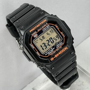 未使用同様 極美品 CASIO G-SHOCK GW-M5610R-1JF タフソーラー 電波受信 電波ソーラー マルチバンド6 スクウェア ブラック オレンジの画像2