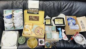 贈答品 E 未使用品含む まとめ 瀬戸焼 美濃 青岩窯 金二周 青磁 香炉 桂由美 在銘 銘有 ジバンシー 陶磁 陶器 工芸品 骨董品 1円～