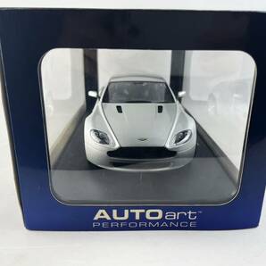 ほぼ未使用 １円～ AUTOart オートアート 1/18 Aston Martin アストンマーティン V8 ヴァンテージ シルバー 70201 ミニカー １円～ の画像4