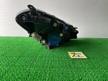 【即決】送料込 ぱっと見キレイ ヴィッツ KSP130 ヘッドライト ランプ 左 LED コイト 52-270 打刻 J1（BP0082C-1）_画像4