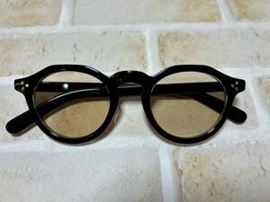  Crown punt type black frame UV light brown lens I wear Ⅲ