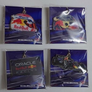 即決☆RedBull☆レッドブル☆レッドブル・レーシング キーホルダー☆全4種を1セット♪の画像1