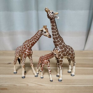 ☆シュライヒ　キリン　ファミリー　3体セット　動物　☆Schleich