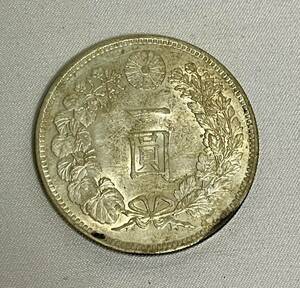 1円〜① 13 明治27年 新1円銀貨 約27.0g 直径 38.0mm 厚さ2.4mm新一圓銀貨 新一円銀貨 ネコポス発送230円