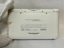 1円〜① Nintendo 3DS LL 本体 ホワイト 充電器 ケース付_画像3