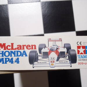 定形外可 未組立 1/24 タミヤ TAMIYA マクラーレン ホンダ MP4/4 No.22 箱 へこみ 褪せ 擦れ McLaren HONDA A.プロスト A.セナ の画像6