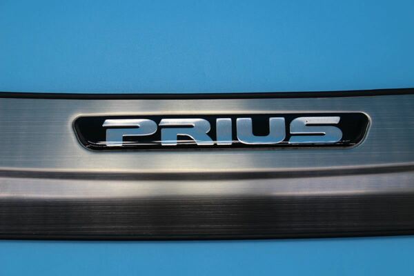 プリウス30系 Prius 前期後期 リアバンパーステップガード【E89】