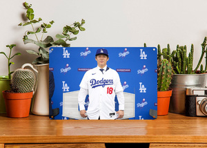 雑貨【 山本由伸 】MLB ロサンゼルス・ドジャース プロ野球選手 写真 メタル ポスター ブリキ 看板 サビ風なし -1