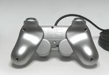 ● SONY 純正 PS2 アナログコントローラー SCPH-10010SS サテン・シルバー 整備済み デュアルショック2 DUALSHOCK 2 Satin Silver SCE 銀_画像2