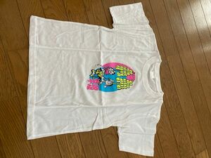 秋田竿燈祭りTシャツ1402枚あります。こちらは一枚の価格です。二枚欲しい方はコメントください。写真を撮るために一度開封しました。