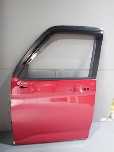 タンク　ルーミー　トヨタ純正　左フロントドア　DBA-M900A　カラーNO.XE2　部品番号　67002-B1100　中古