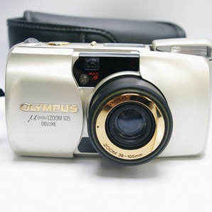 [ジャンク品] オリンパス μ ミュー ZOOM 105 DELUXE コンパクトフィルムカメラ 香港製 ヴィンテージ カメラの画像2
