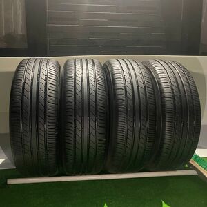 TOYO 4本　215/60R16