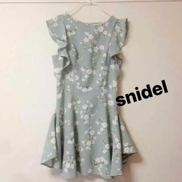 【美品】 snidel 花柄 フリル ワンピース ノースリーブ ミントグリーン