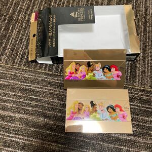 COFFRET DOR コフレドール　パウダレスウェット　リミテッドパウダー用ケース2点セットです。