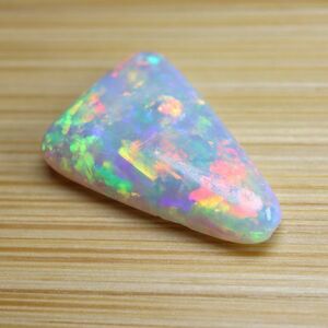 オーストラリア産 天然ホワイトオパール2.25ct white opal