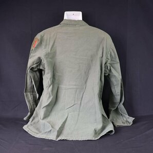 アメリカ軍 放出品 US ARMY ユーユリティシャツ size M #S-8401の画像4