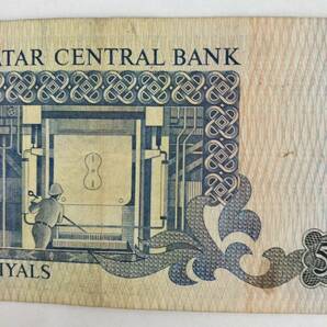 A2310.カタール1枚 紙幣 旧紙幣 の画像4