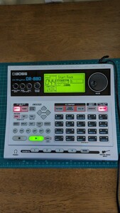 BOSS Dr.Rhythm DR-880 通電のみ確認済みの中古品 リズムマシン ボス　ドクターリズム