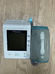 TERUMO テルモ 上腕式f血圧計 ES- W5200ZZ