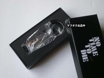 [未使用]映画 007 NO TIME TO DIE グッズ ノー タイム トゥ ダイ キー リング ホルダー チェーン 非売品 movie goods key ring chain_画像1