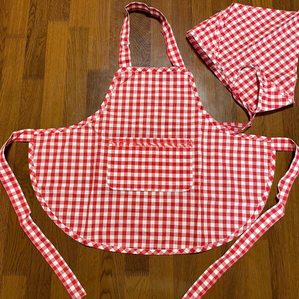 2歳 3歳 エプロン 三角巾付き ギンガムチェック 赤 白 80サイズ 90サイズ相当 調理実習 お料理 お手伝い おままごと