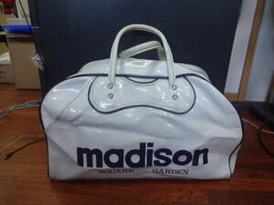  that time thing /MADISON SQUARE GARDEN / Madison bag / Boston bag / Showa Retro / display / old car accessory / garage interior Junk 