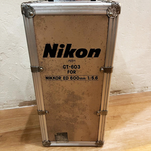 Nikon/ニコン CT-603 FOR NIKKOR ED 600mm 1:5.6 望遠カメラレンズ 大型レンズ ハードケース付き 経年保管 現状品 の画像9