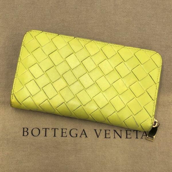 ［美品］BOTTEGA VENETA ボッテガヴェネタ　マキシイントレチャート　ラウンドジップ 長財布　ライトグリーン