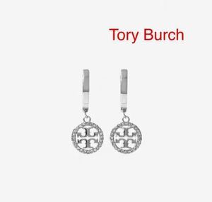 TB063−01 Tory Burch トリーバーチ　キラ　ロゴ　ピアス　シルバー