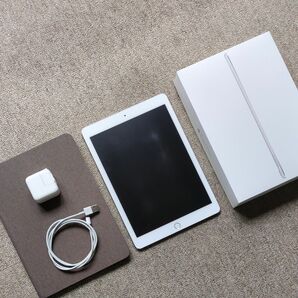 iPad Pro 9.7インチ 32GB Wi-Fiモデル シルバー