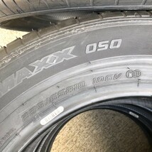 保管袋付 (DB022.7) 送料無料[4本セット] DUNLOP SP SPORT MAX050　235/65R18 106V 2016年製造 235/65/18　 訳アリ品 ひび割れ、汚れあり._画像3