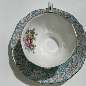 ロイヤルアルバート カップ ソーサー レディーカーライル 1客 エンチャントメント 2客 ROYAL ALBERT 洋食器 花柄 の画像9