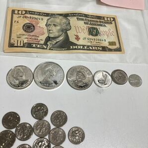 外国古銭 旧紙幣 硬貨 米ドル紙幣66ドル リバティーコイン 銀貨 中国銀貨 コレクション の画像9