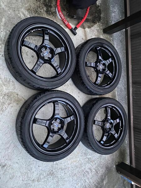 RAYS グラムライツ 57CR 18in 7.5J +40 PCD100 アドバンスポーツ215/45ZR18 