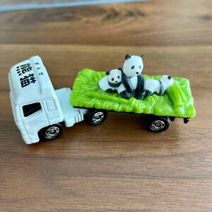 【廃盤レア品】トミカNo.77 パンダ運搬車　動物運搬車