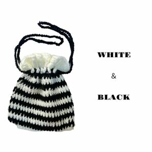 かぎ針編み 巾着ポーチ 白×黒