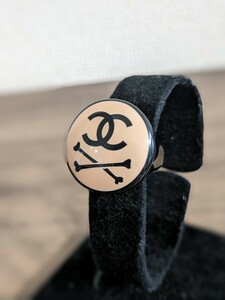 【 約13号 】CHANEL ／ シャネル ココマーク クロスボーン スカル プラスチック リング 指輪 アクセサリー03P ブラック ピンク 希少 