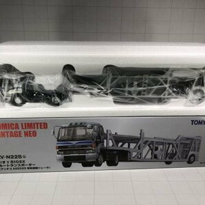 TOMICA LIMITED VINTAGE NEO ISUZU 1/64 いすゞ 810 EX ANTICO ASZ022 CAR TRANSPORTERの画像1