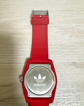 美品 adidas アディダス 腕時計 ウォッチ レッド 赤 スポーツ カジュアル レディース メンズ 男女 兼用 オススメ_画像8