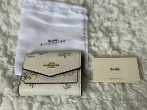 COACH コーチ 二つ折り財布 ミニ財布 花柄 F69849 新品 161