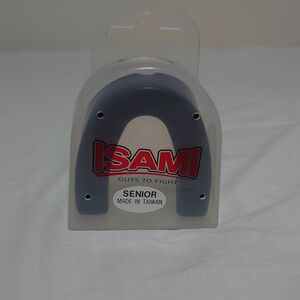 ISAMI マウスピース 未使用品
