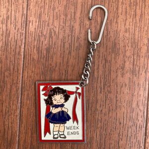  we kenzWEEKENDS girl illustration key holder 