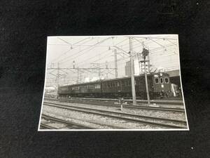 【昔の鉄道写真】L704-17■大崎駅■回9098M■クハ79450+モハ72944■昭52.11.30■国鉄