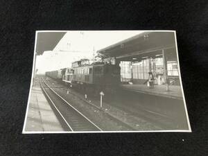 【昔の鉄道写真】L705-35■中野駅■499レ■ワフ35629＋DD1360 ■昭52.12.10■国鉄