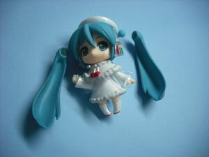 初音ミク ねんどろいどぷち クリスマス♪ピアノケーキVer. 　送料は別途です。　中古品