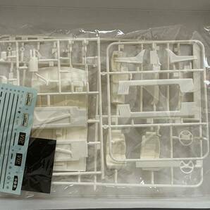 アオシマ 1/24 VIPカーシリーズ V-18 LEOPARD ULTIMA V30 TWINCAM TURBO 1988 レパード アルティマ ツインカムターボ(F31)未組立品 絶版品の画像4