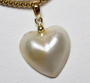 Ж 100 -K18YG 18 Золотой мабапал Mabe Pearl Heart 4.535ct Подвесный верх