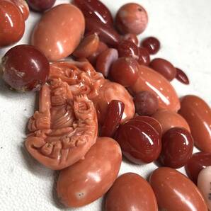 L03-0023 おまとめ☆サンゴルース 約59.1g ( 珊瑚 ルース 血赤 赤 コーラル 朱色 丸玉 カボション ラウンド 変形 彫刻 裸石 宝石 )の画像1