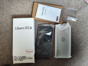 SIMフリー Ymobile ワイモバイル Libero 5G III [パープル] A202ZT スマートフォン本体